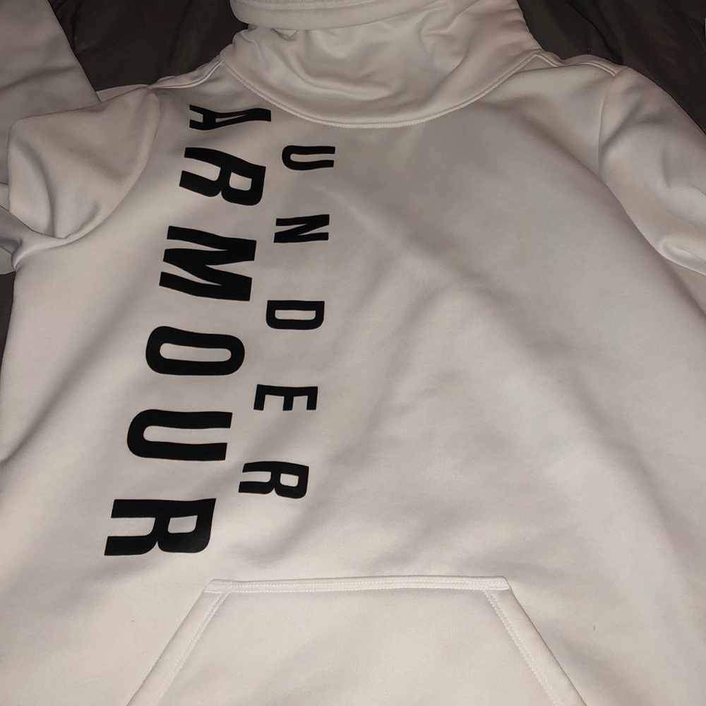 Under armor loose neck hoody